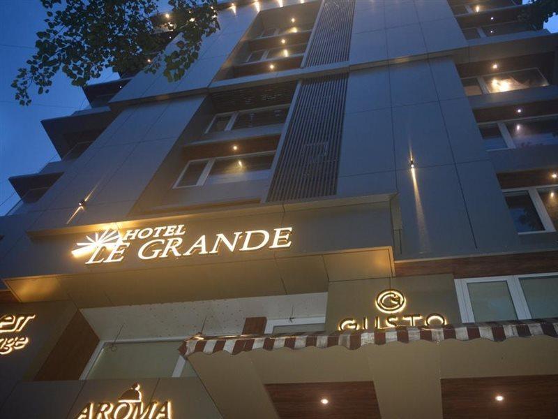 Hotel Le Grande - Mumbai International Airport Bagian luar foto
