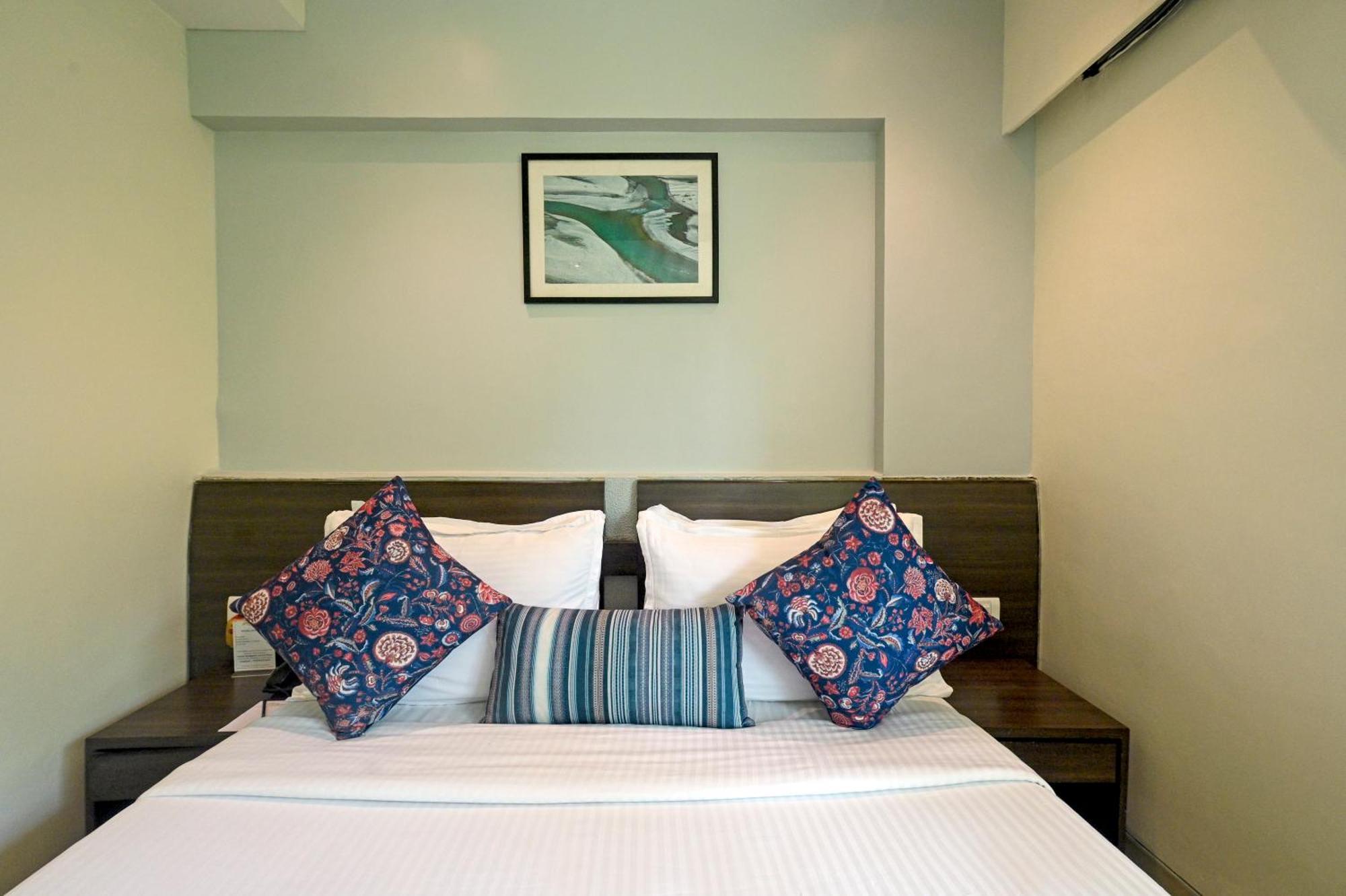 Hotel Le Grande - Mumbai International Airport Bagian luar foto