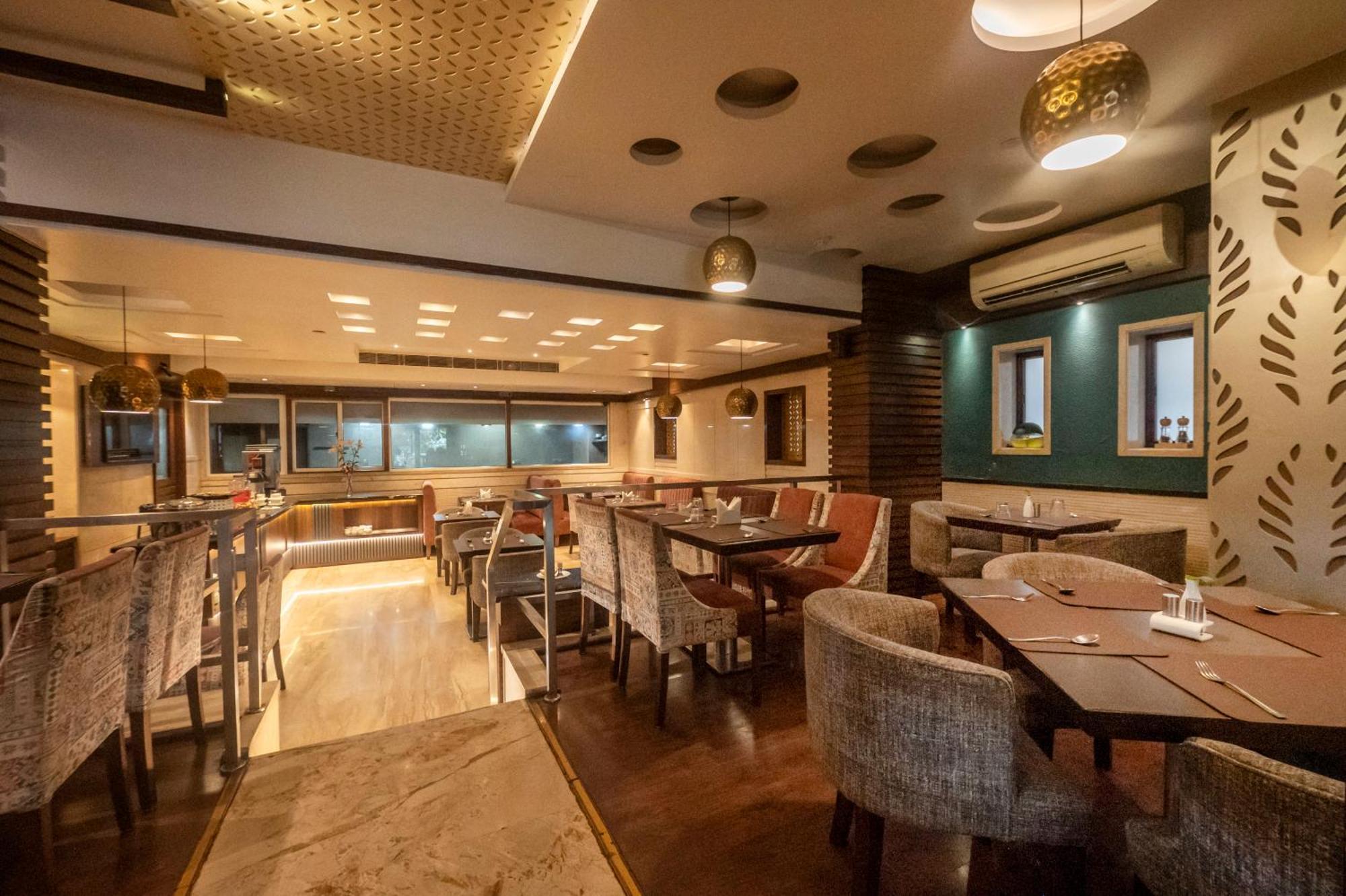Hotel Le Grande - Mumbai International Airport Bagian luar foto
