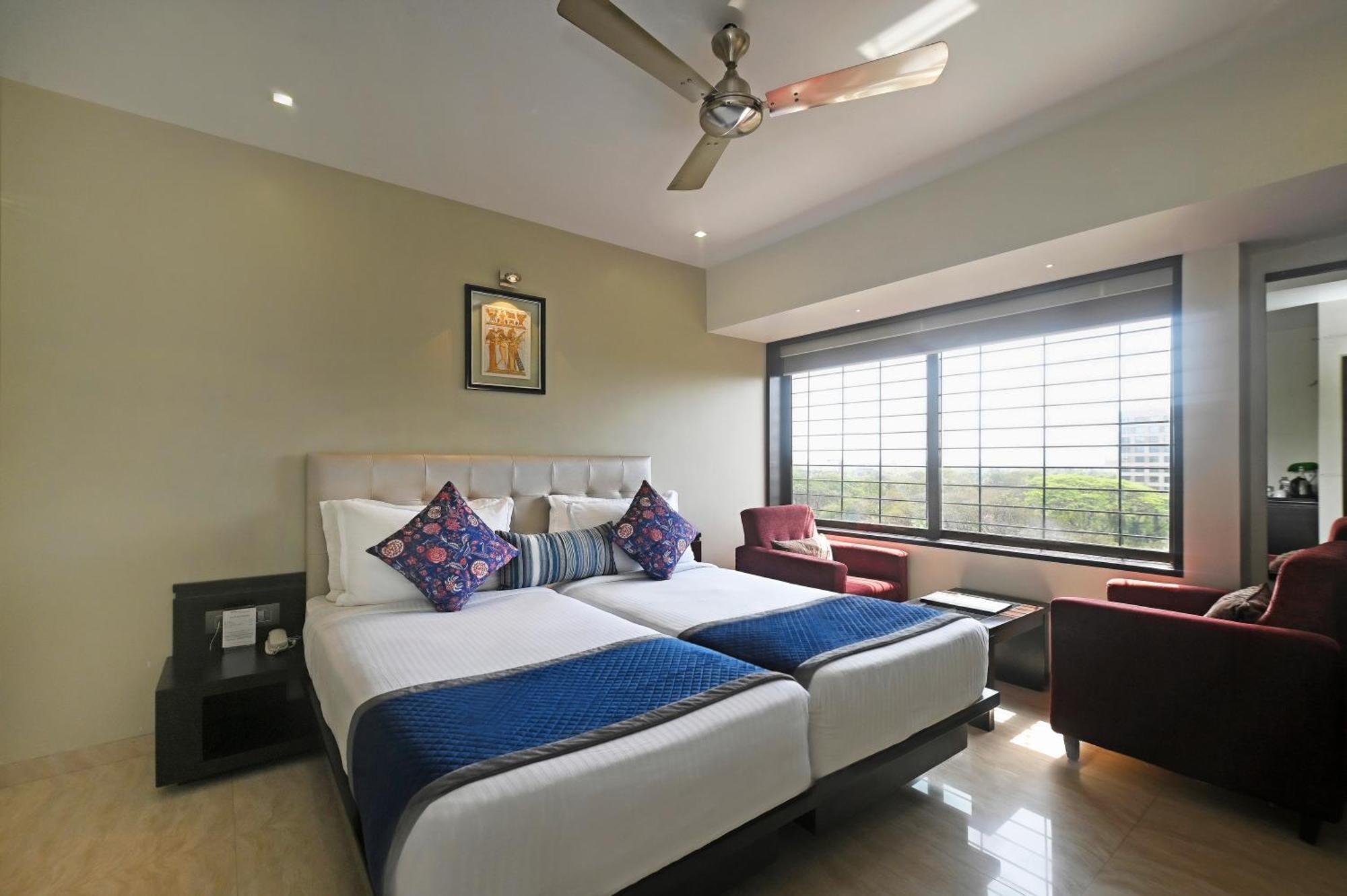 Hotel Le Grande - Mumbai International Airport Bagian luar foto