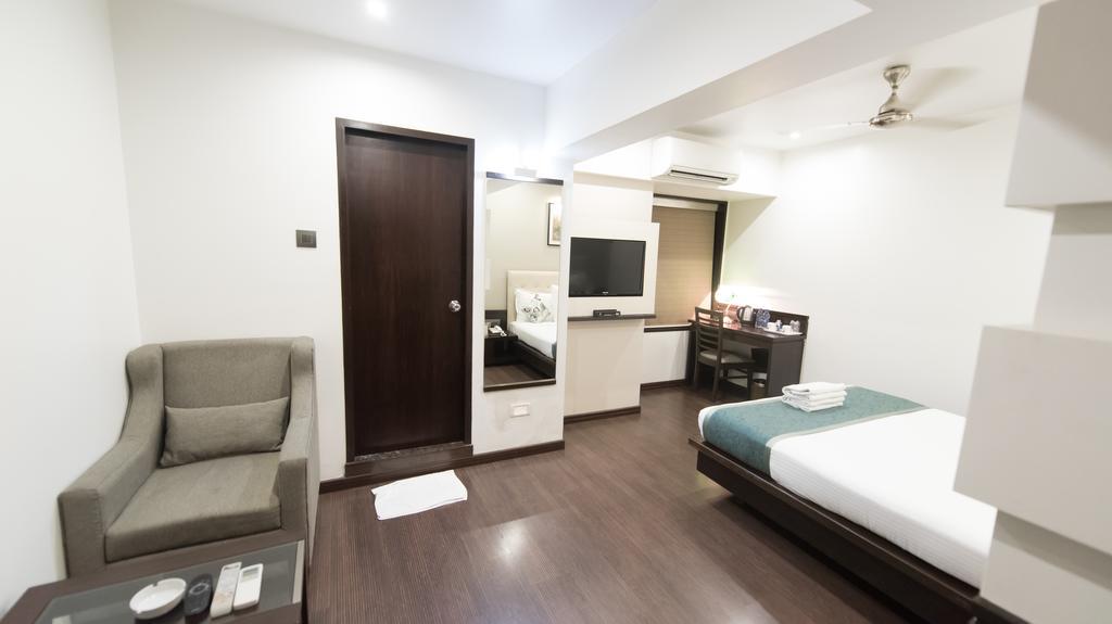 Hotel Le Grande - Mumbai International Airport Bagian luar foto